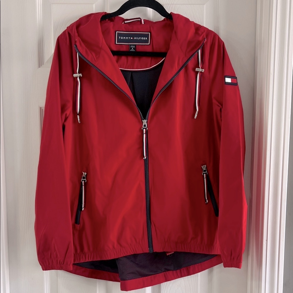 Tommy Hilfiger Red Wind beaker/Rain Jacket